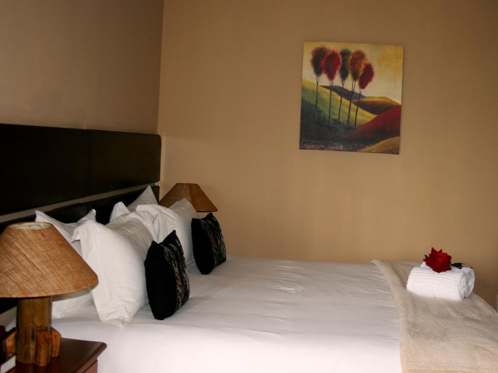 La Vue Guesthouse Johannesburg Exterior photo